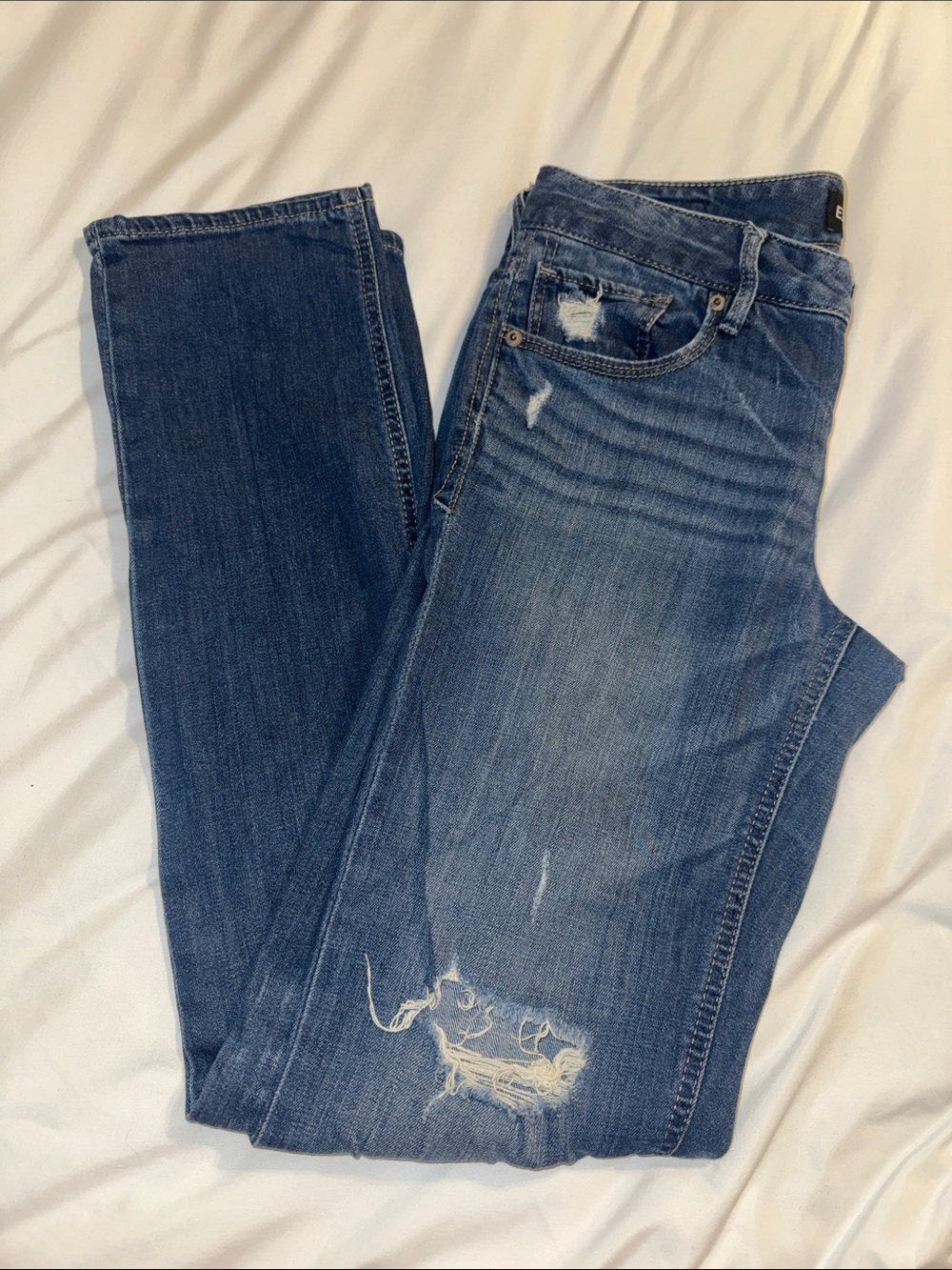 Express Straight Leg Jeans in Washed Blue - Picture 6 of 6